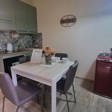 Appartamento Margherita Crespina Экстерьер фото